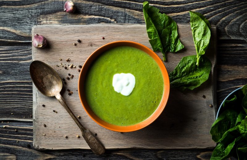 Spinach Soup with Basil and Dill