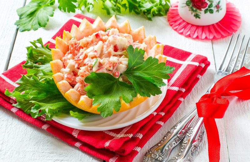 Crab-And-Pink Grapefruit Salad